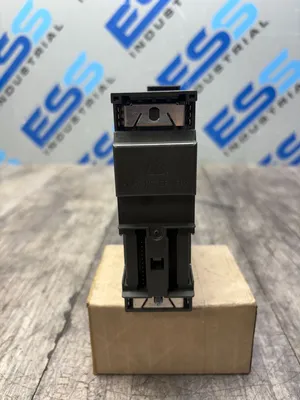 USED SIEMENS 6ES7 334-0CE01-0AA0