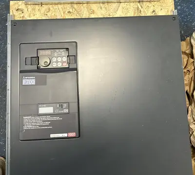 USED MITSUBISHI ELECTRIC FR-F740-01160-EC