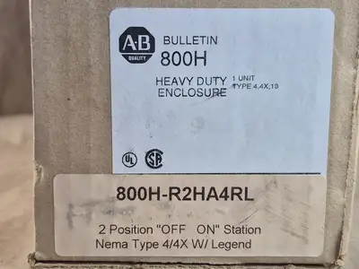 NEW ALLEN-BRADLEY 800H-R2HA4RL