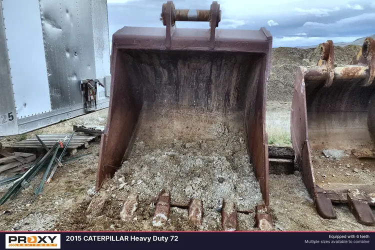Used 2015 CATERPILLAR HEAVY DUTY 72 Rock Buckets Idaho US | Proxy Equipment #1385425
