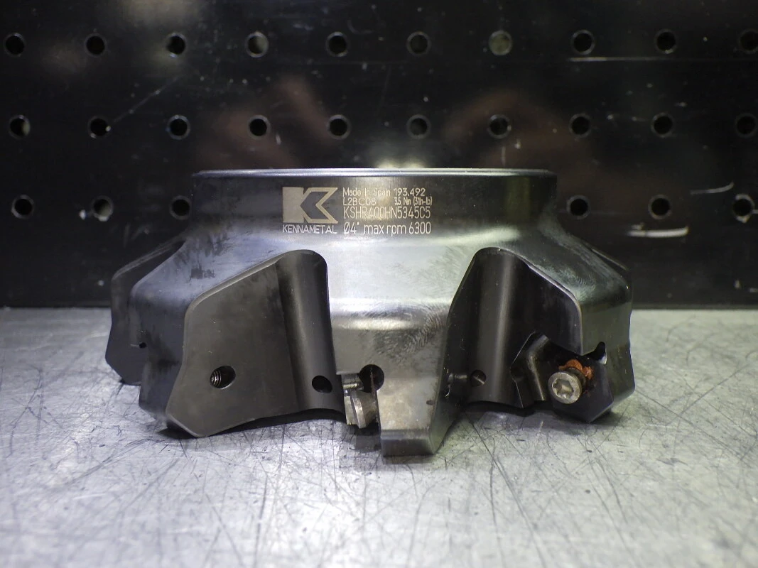 Kennametal 4" Coolant Thru Indexable Facemill 1.25" Arbor KSHR400HN5345C5 (LOC633B)