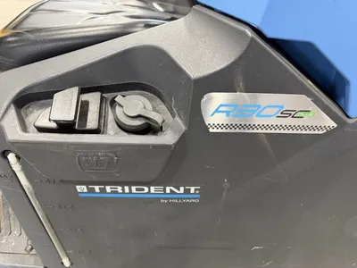 Used 2019 HILLARD TRIDENT R30 SC PLUS Scrubbers Minnesota US | Carco Truck & Equipment #1513930