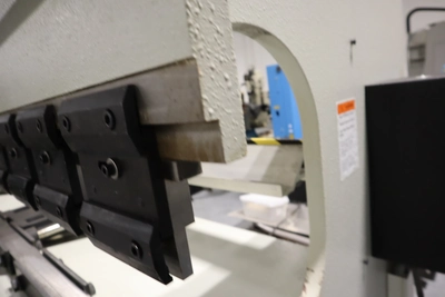 USED 1999 HURCO PA65-25