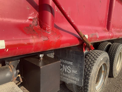 Used 2003 PETERBILT 385 Dump trucks Michigan US | Miedema Asset Management Group #1321241