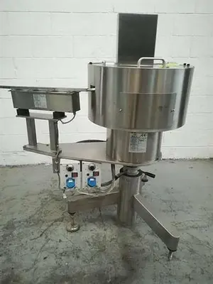 Ozaf model VL2T Stainless Steel Vibratory Cap feeder