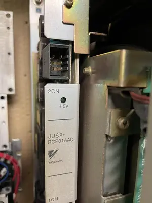 USED YASKAWA JUSP-ACP35JAA