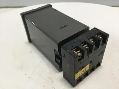 USED OMRON H5C-4D