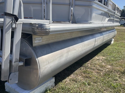 Used 2016 SUNTRACKER PARTY BARGE 22 DLX Boats (Misc) Michigan US | Miedema Asset Management Group #1474490