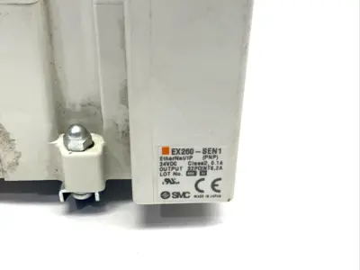VV5QC11-03N7SEAN-D0S | SMC  Pneumatic Solenoid Valve Manifold, 3-Station, 5-Port - Used