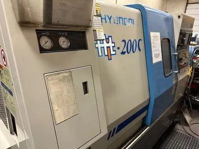 USED 2003 HYUNDAI HIT-200