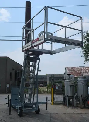 SPC9055  Miscellaneous Equipment stairways and safety cross over stairway, Carbis TC10, CS, mobile