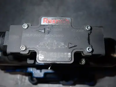 USED REXROTH 4WEH 22 E76/6EG24N9
