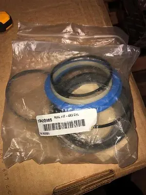 New | in-Stock EPIROC (ATLAS COPCO) CYLINDER SEAL KIT - 57430895 Parts (Hydraulics and Pneumatics) Pennsylvania US | East West Machinery & Drilling #1415879