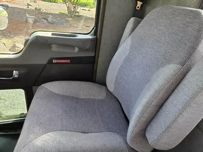 USED 2014 KENWORTH T370