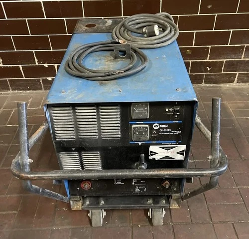 Used Miller 903785 Mig Welders | J&J Industrial Supply #546544