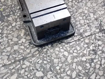 6" 6" Vise