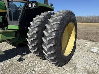 Used JOHN DEERE 4850 Agricultural Tractors Tennessee US | Moore Equipment #1517284