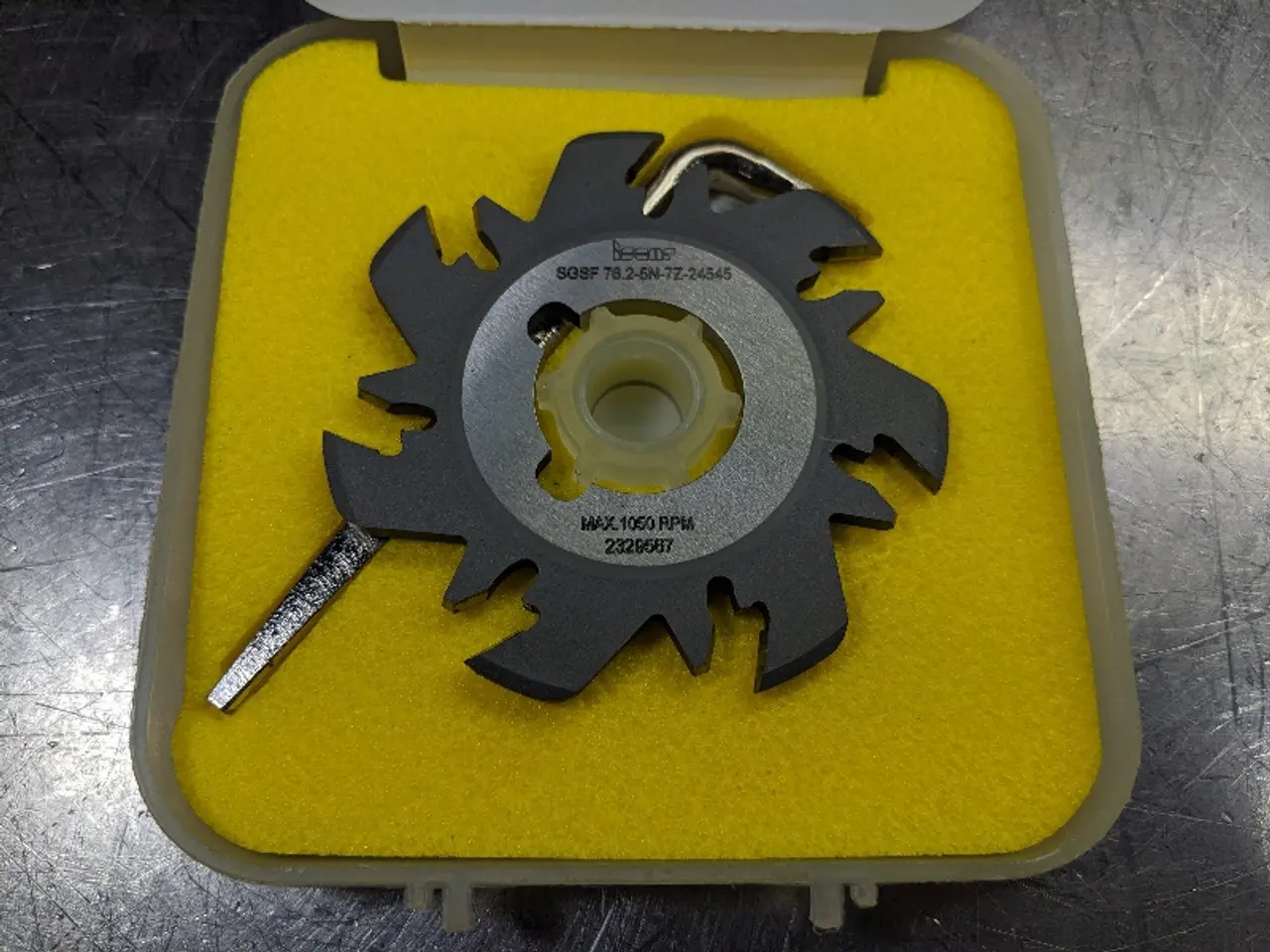 Iscar 76.2mm Indexable Slot Cutter 1" Arbor SGSF 76.2-5N-7Z-24545 (LOC2797A)