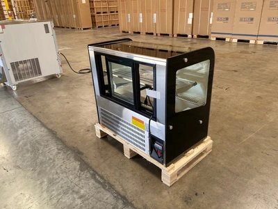 171-0276 Countertop Self Contained Full Service Bakery Case Cooler