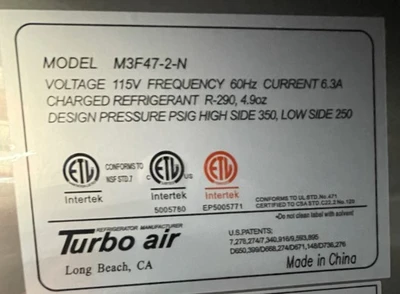130-0138 Turbo Air M3F47-2-N 52” 2 Door Self Contained Reach In Freezer