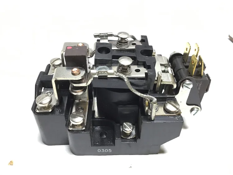Used P&S _UNKNOWN_ Relays & Switches | Moses B Glick #993636