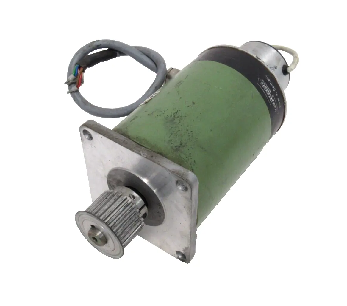 USED ZOBOTRONICS SM-109-2.18-M8-E200 MOTOR SM109218M8E200