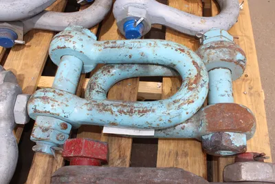 Shackles - 5 Sets - 2" & 2.5"