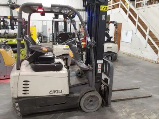 Used 2022 CROWN SC5725-35 3-Wheel Stand up Electric Counterbalance Forklifts | Russell Equipment #723899