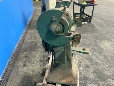 Used CINCINNATI HCA Pedestal Type Grinders (Double End) Ohio US | HGR 24 #1496349