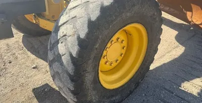 USED 2016 KOMATSU GD655-6