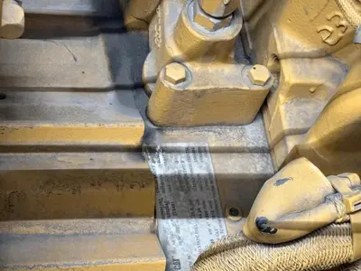 USED 2000 CATERPILLAR 3516B