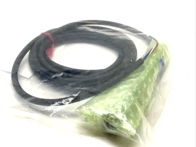 New | in-Stock KEYENCE Main Unit Power Cable, 4-Core Loose Wires, 2m Length Connector Accessories Michigan US | Maverick Industrial Sales #1397706