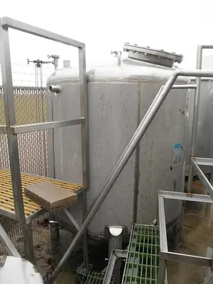USED 1996 WALKER HOLD