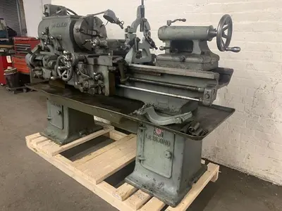 LeBLOND 17″ x 34″ Regal Engine Tool Room Lathe – War Finish Circa 1940