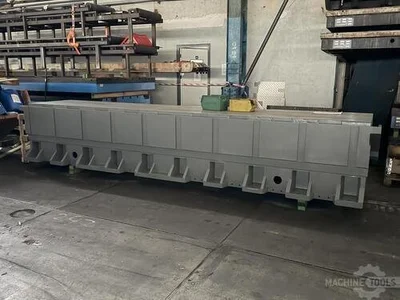 USED 2001 CORREA ANAYAK Box & Drill Tables