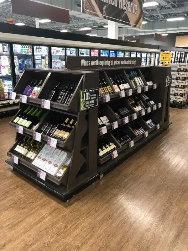 10’x4′ Wine display