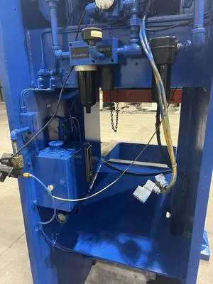 USED 1996 BLISS BLISS C-60 PRESS