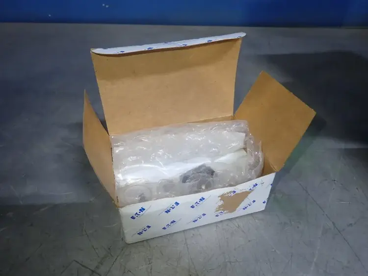 Used EATON E22DL24W Lighting | HGR 24 #737199