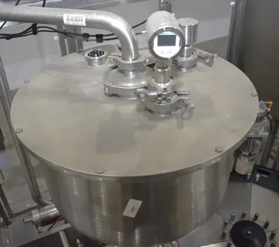 USED 2018 Modern Packaging Inc DR Rotary Filling and Sealer