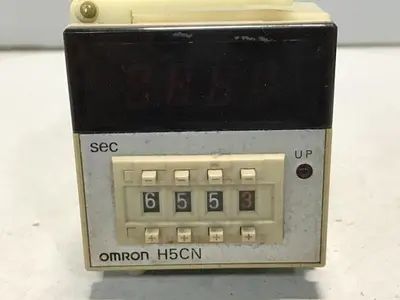 USED OMRON H5CN