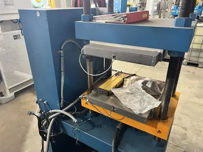 USED 2000 WABASH WABASH G75H-18-BX PRESS