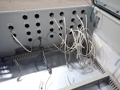 USED PHOENIX CONTACT BL2 PPC 7100