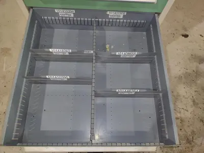 7 DRAWER VIDMAR INDUSTRIAL STORAGE CABINET 30" X 27.5" X 59": STOCK  #21502 (24 AVAILABLE)
