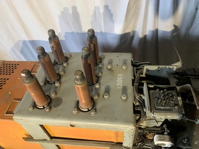 GE MagneBlast Breaker AM-4.16-250H-4S,1200A,4160V, EO/DO, 125/48
