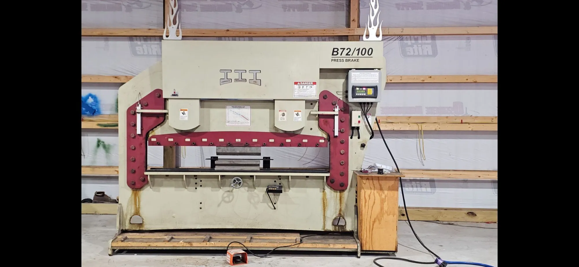 Used 2012 IROQUOIS B72/100 Press Brakes Illinois US | Lion Machinery #1493517