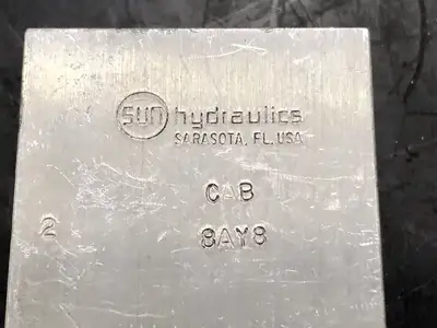 USED SUN HYDRAULICS CAB