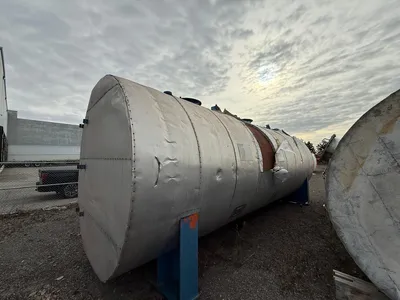 Gallon Tank Tank | ListingHippo (2)