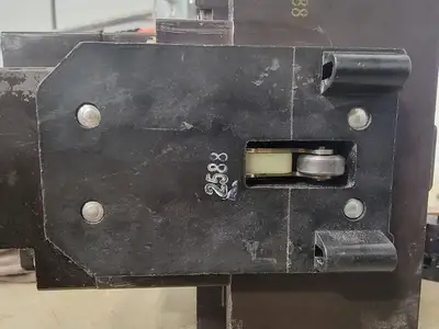 USED CUTLER-HAMMER C10EN3