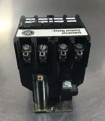Westinghouse Industrial Control Relay 766A023G01 AR4A 600 Volts 10 Amps 4E-3