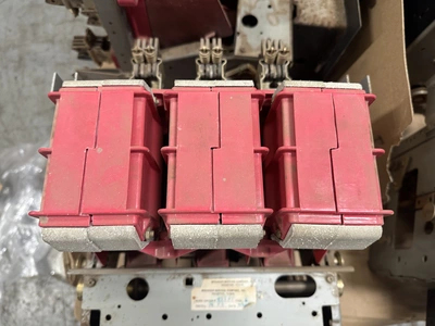 ITE Imperial Corporation 50/60HZ For low power distribution